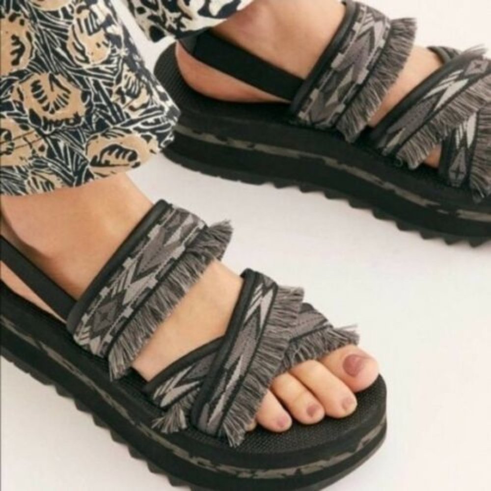 Teva Womens W Flatform Ceres Sanda Double Diamond Black 8M